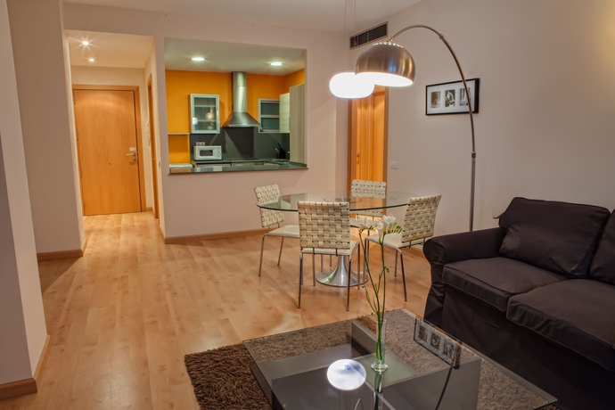 Imagen de la habitación del Apartamentos Barcelona Apartment Villarroel. Foto 12