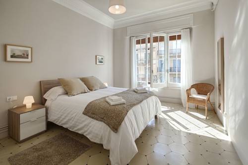 Imagen de la habitación del Apartamentos Barcelonaforrent Bailen. Foto 1