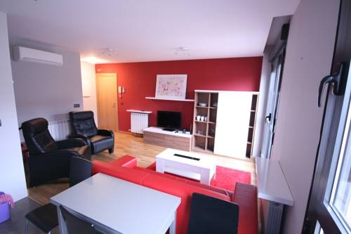 Imagen general del Apartamentos Bardenas. Foto 4