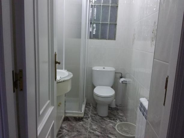 Imagen de los interiores del Apartamentos Barrosa. Foto 8