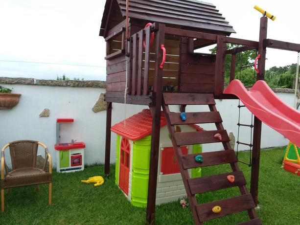 Imagen de los exteriores del Apartamentos Barrosa. Foto 5