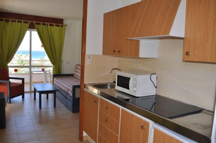 Imagen general del Apartamentos Baulomar. Foto 14