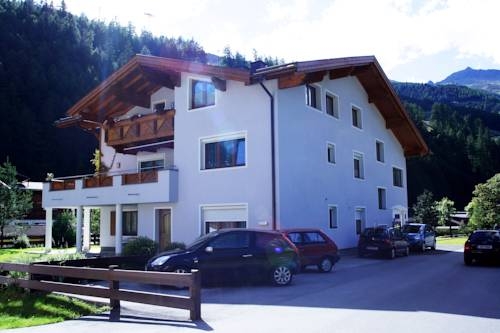 Imagen general del Apartamentos B&auml;ckelar's Apart &Ouml;tztal Inside Sommer Card Partner. Foto 6
