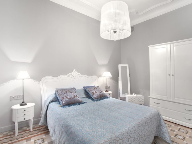 Imagen de la habitación del Apartamentos Bcn Rambla Catalunya. Foto 7