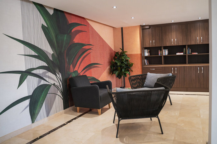 Imagen de los interiores del Apartamentos Beatrix 2000 - Caliu Apartments. Foto 21