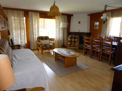 Imagen de la habitación del Apartamentos Belcombes. Foto 9