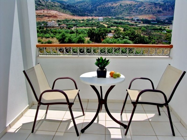 Imagen general del Apartamentos Bella Elena. Foto 7