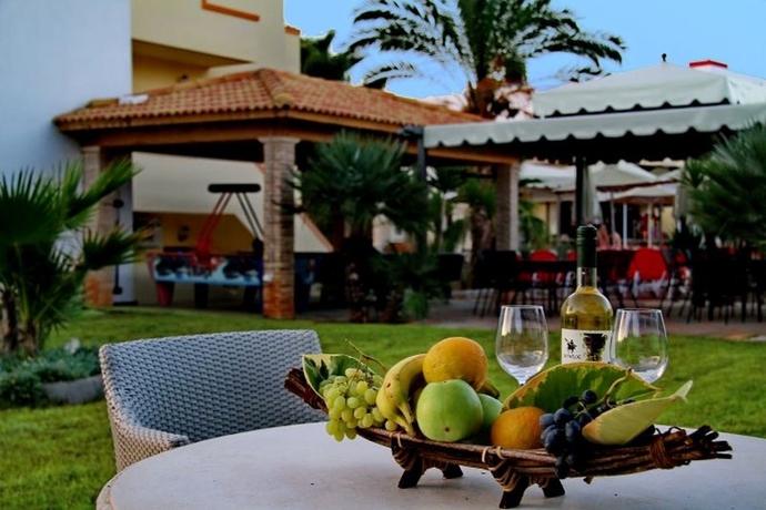 Imagen general del Apartamentos Bella Elena. Foto 9