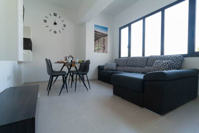 Imagen de la habitación del Apartamentos Bello Lanzarote. Foto 9