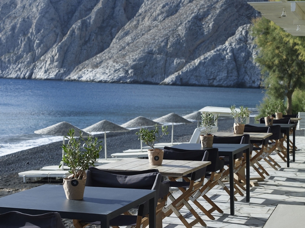 Imagen del bar/restaurante del Apartamentos Bellonias Villas. Foto 4