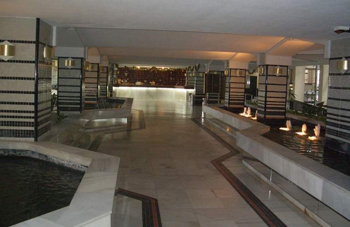 Imagen general del Apartamentos Benal Beach Group. Foto 6