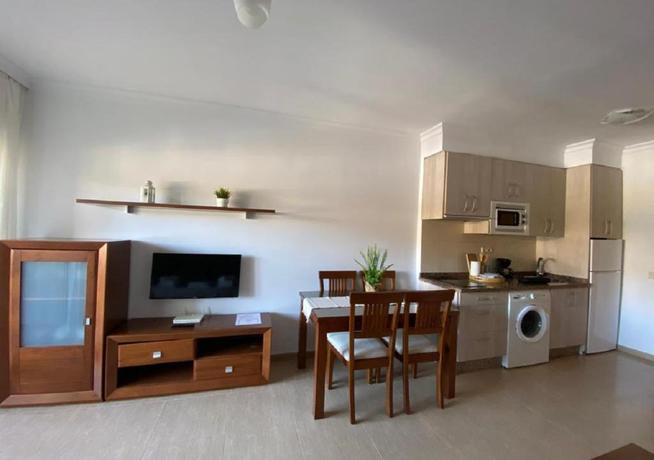 Imagen de la habitación del Apartamentos Benal Beach Group. Foto 5