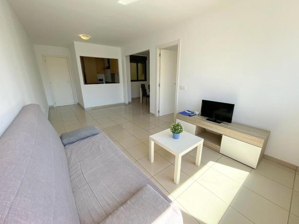 Imagen de la habitación del Apartamentos Benicarló Lowcost 3000. Foto 2