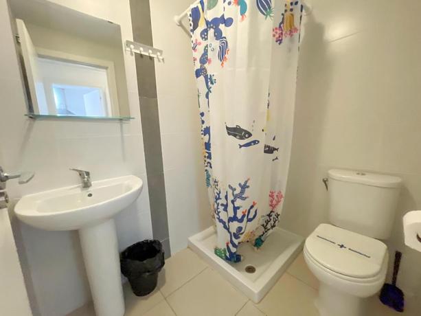 Imagen de la habitación del Apartamentos Benicarló Lowcost 3000. Foto 6