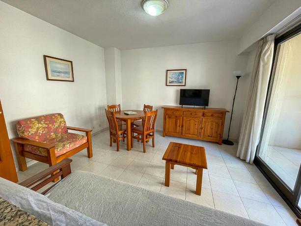 Imagen de la habitación del Apartamentos Benicasim 3000. Foto 5