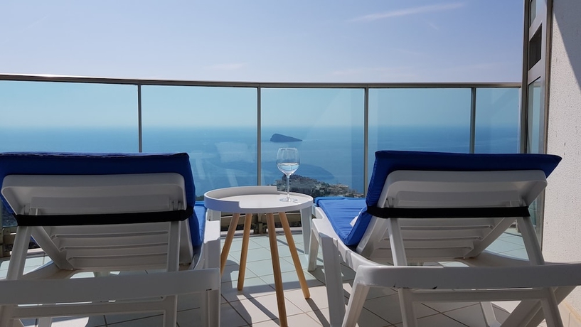 Imagen de la habitación del Apartamentos Benidorm Sky. Foto 4