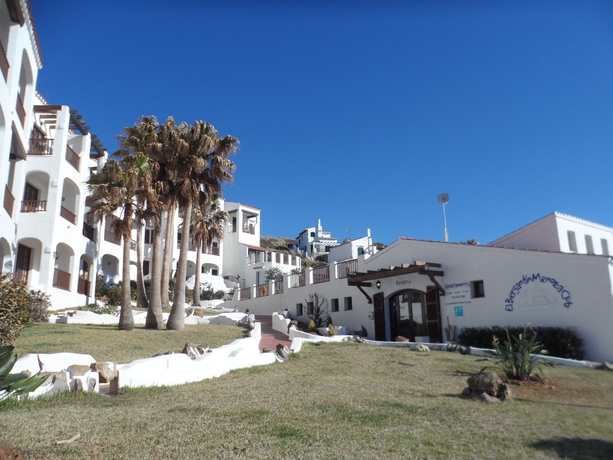 Imagen general del Apartamentos Bergantin Menorca Club. Foto 5