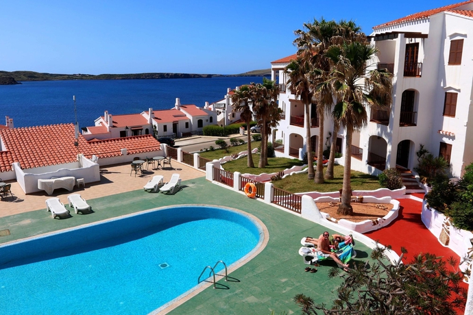 Imagen general del Apartamentos Bergantin Menorca Club. Foto 4