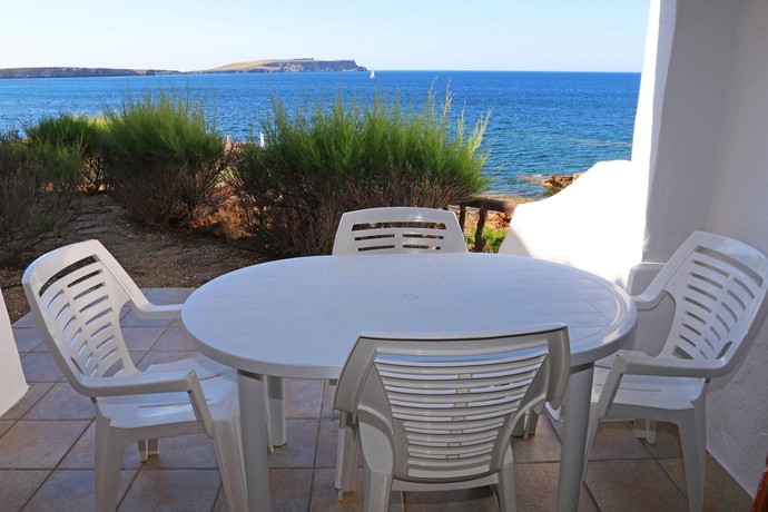 Imagen de la habitación del Apartamentos Bergantin Menorca Club. Foto 13