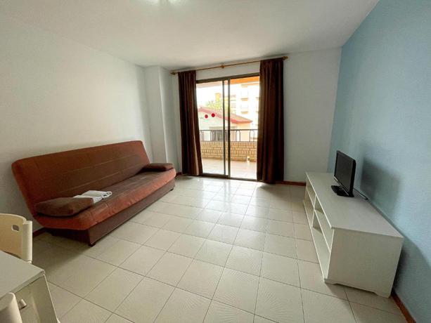 Imagen de la habitación del Apartamentos Bernat Pie De Playa 3000. Foto 5