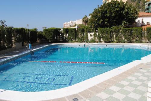 Imagen de la piscina del Apartamentos Bertur Tao. Foto 7