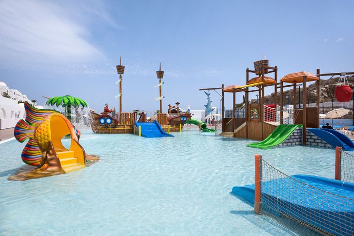Imagen de la piscina del Apartamentos Best Pueblo Indalo. Foto 44