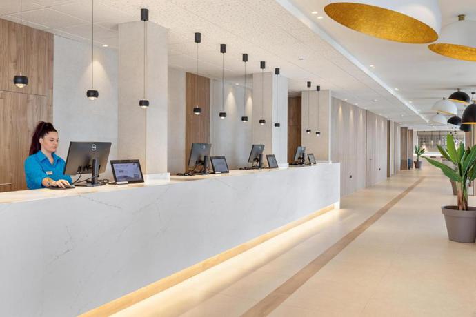 Imagen de los interiores del Apartamentos Best Pueblo Indalo. Foto 34