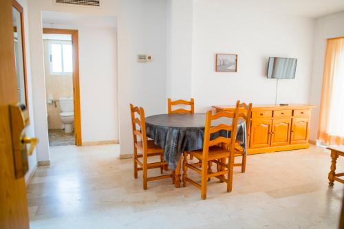 Imagen general del Apartamentos Biarritz, Gandía. Foto 8