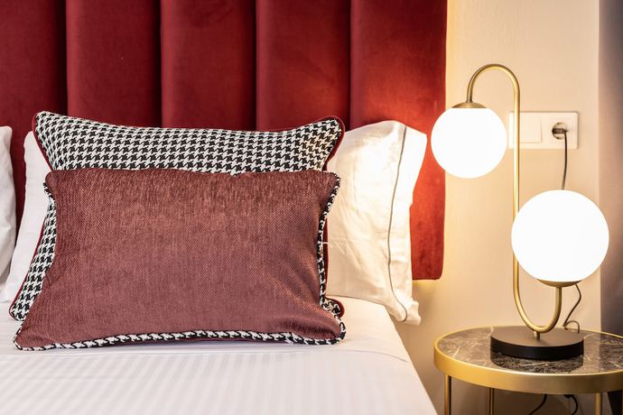 Imagen de la habitación del Apartamentos Bibo Suites Plaza Nueva. Foto 8