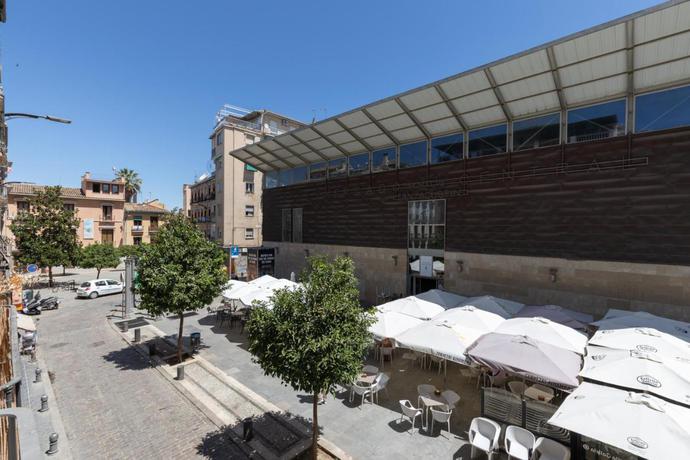 Imagen de los exteriores del Apartamentos Bibo Suites San Agustin. Foto 8