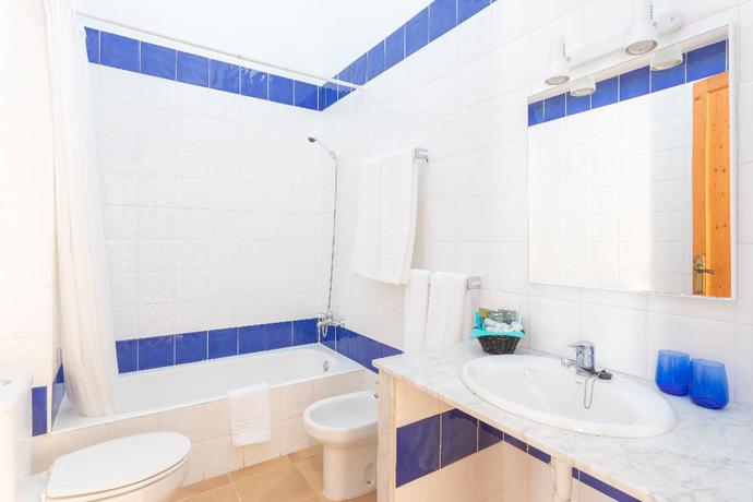 Imagen de la habitación del Apartamentos Bimbolla Apartaments. Foto 7