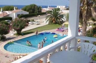 Imagen de la piscina del Apartamentos Binibeca Mar. Foto 7