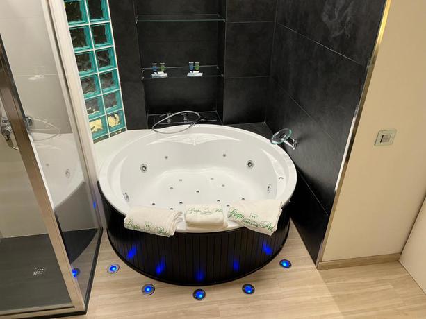 Imagen de la habitación del Apartamentos Black and White Suitte 