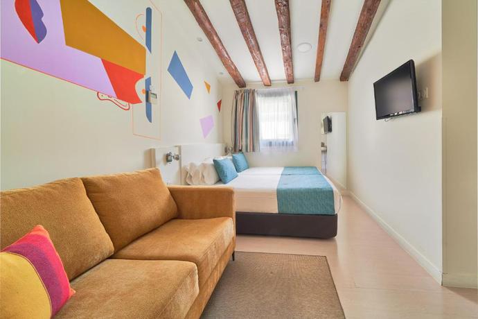 Imagen general del Apartamentos Blume Cruz Suites. Foto 4