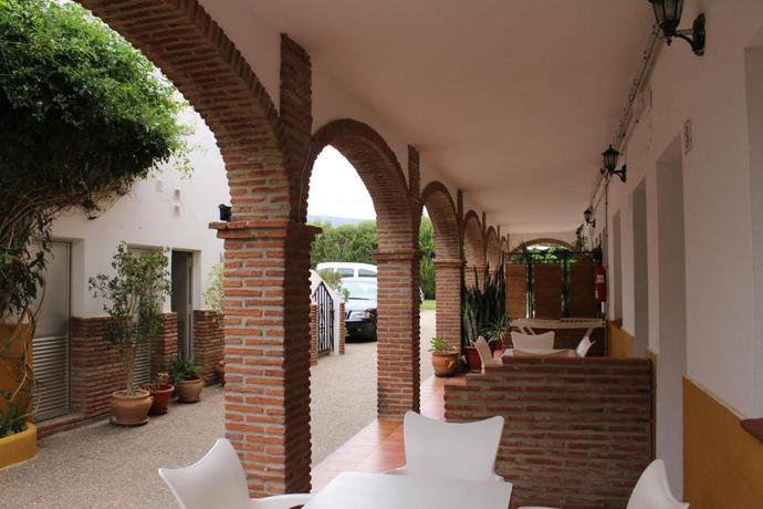 Imagen de los interiores del Apartamentos Bolonia Paraiso. Foto 20