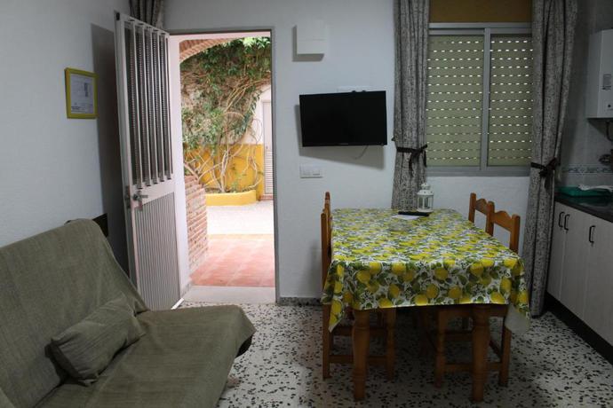Imagen de la habitación del Apartamentos Bolonia Paraiso. Foto 6