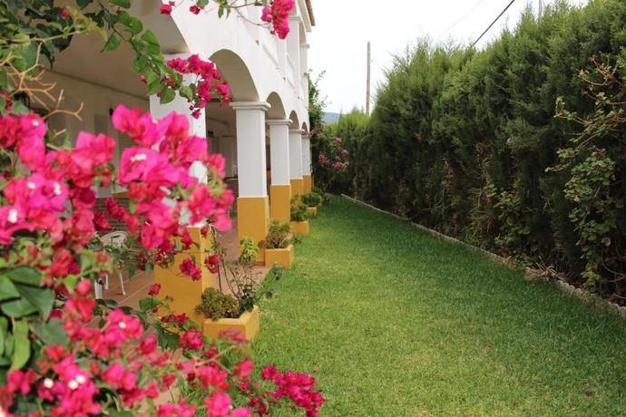 Imagen de los exteriores del Apartamentos Bolonia Paraiso. Foto 16