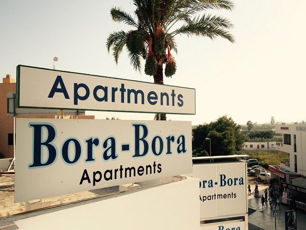 Imagen de los exteriores del Apartamentos Bora Bora - Adults Only. Foto 14
