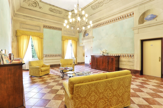 Imagen de los interiores del Apartamentos Borgo San Martino Club Resort. Foto 17
