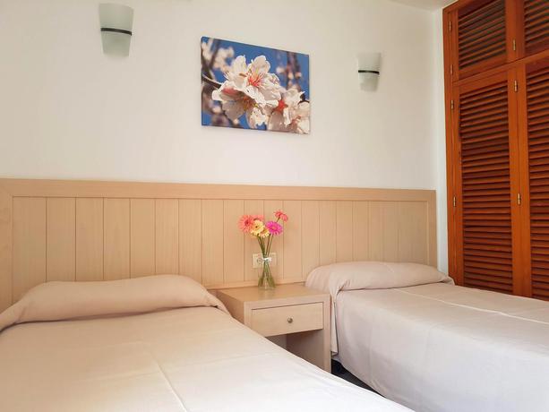 Imagen general del Apartamentos Bossa Bay - MC Apartamentos Ibiza. Foto 2