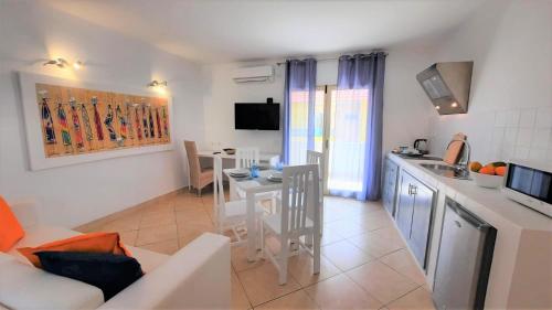 Imagen de la habitación del Apartamentos Branco Suites. Foto 14