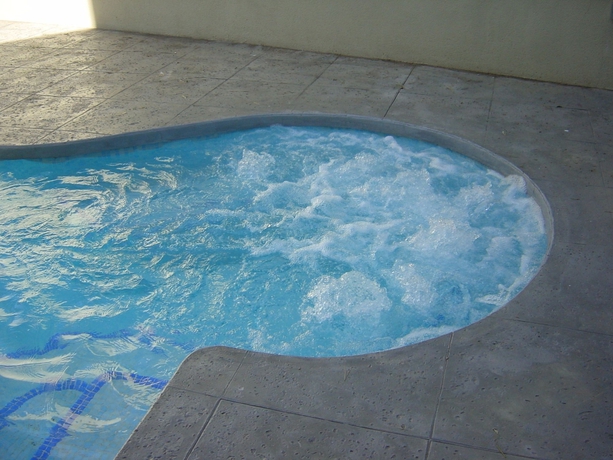 Imagen de los exteriores del Apartamentos Bravosol. Foto 11