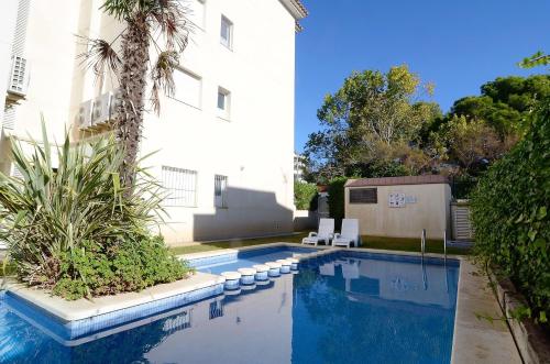 Imagen de la piscina del Apartamentos Brises del Mar 3-3. Foto 7