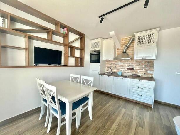 Imagen general del Apartamentos Bucanero Apartments Budva. Foto 14