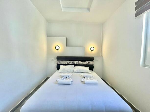 Imagen de la habitación del Apartamentos Bucanero Apartments Budva. Foto 16