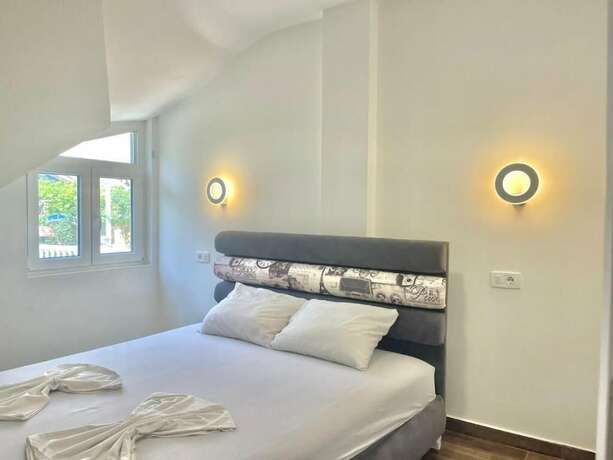 Imagen de la habitación del Apartamentos Bucanero Apartments Budva. Foto 20