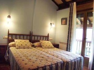 Imagen de la habitación del Apartamentos Buena Vista, Cangas de On&iacute;s. Foto 3