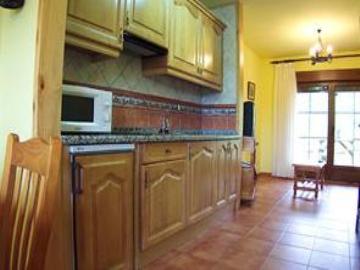 Imagen de la habitación del Apartamentos Buena Vista, Cangas de On&iacute;s. Foto 7