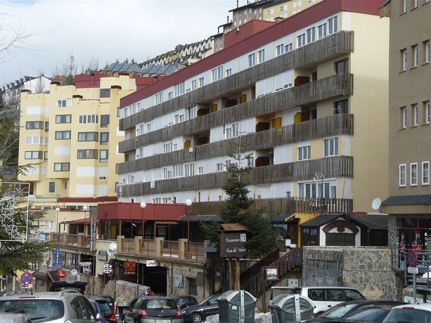 Imagen general del Apartamentos Bulgaria, Sierra Nevada. Foto 3