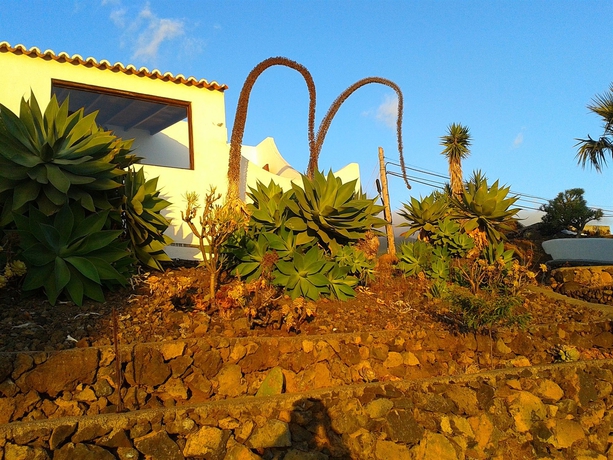 Imagen de los exteriores del Apartamentos Bungalows Canary Islands. Foto 10